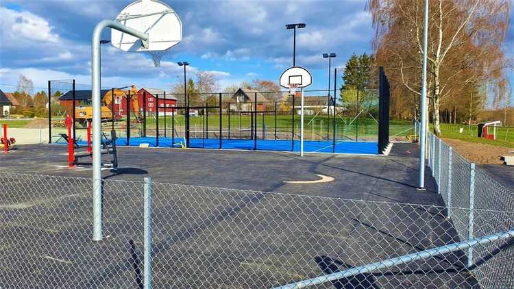 Monterad basketplan